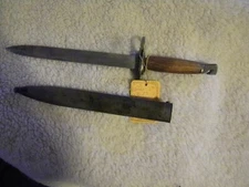 SWISS ARMY M57 Fighting Knife BAYONET WITH SCABBARD. no rear lock parts. wood gr