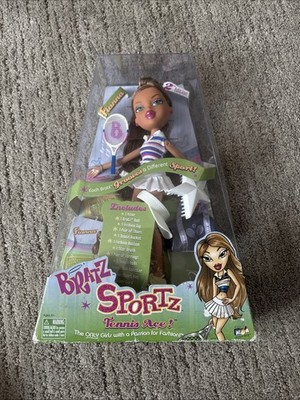 BRATZ PLAY SPORTZ  ''Fianna'' TENNIS ACE'' 2ND EDITION Brand New