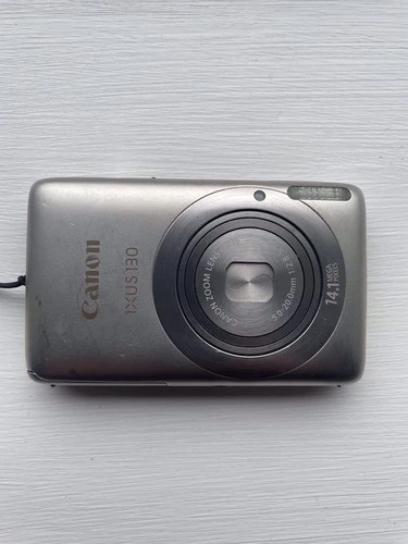 Canon IXUS 130 Digital Camera 14.1MP 4x Zoom, VGC with Charger, Boxed