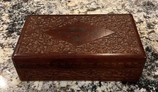 Vintage Hand Carved Wooden Trinket/Jewelry Box 10" x 6" x 2-3/4 Tall