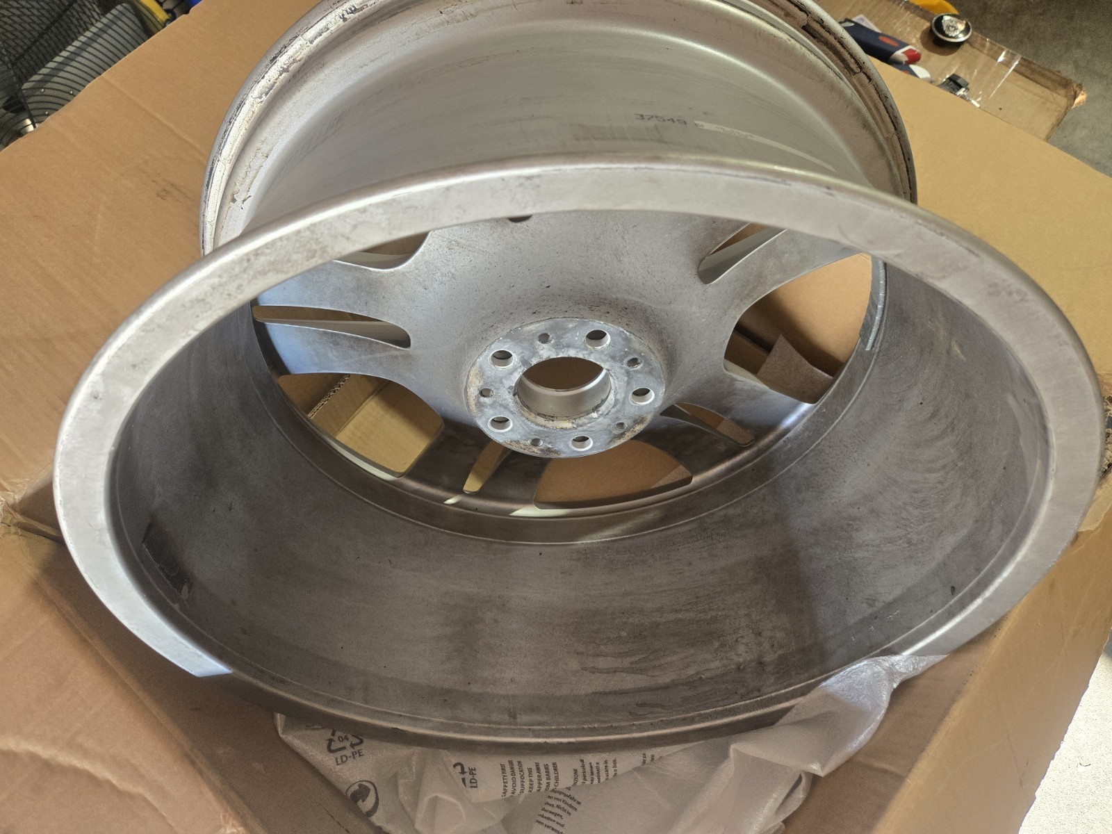 Original 21" Rolls Royce OEM REAR 21x9.5 Wheel Silver Rim + Cap Ghost ($585-obo)