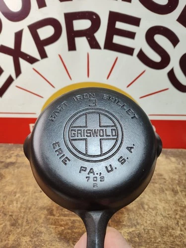 "Fully Restored" GRISWOLD 6" Cast Iron Skillet Large Logo Seasoned Flat