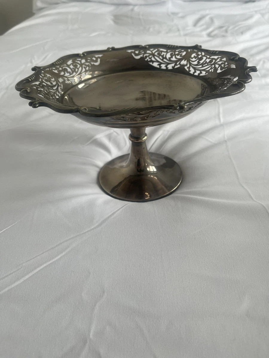 Mappin & Webb Antique US Silver-Plated Platters & Trays for sale