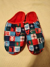 Holiday Slippers Size 10