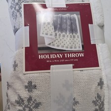 Casual Living Holiday Throw Blanket Snowflake Gray 50x70in Machine Washable