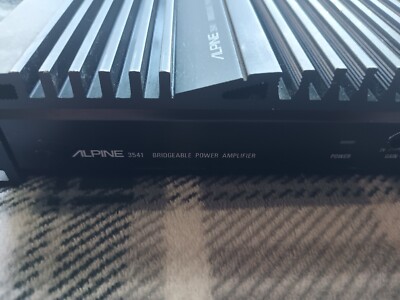 Old School Alpine 3541 Two Channel Amplifier. NOT WORKING FREE