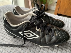 umbro studs