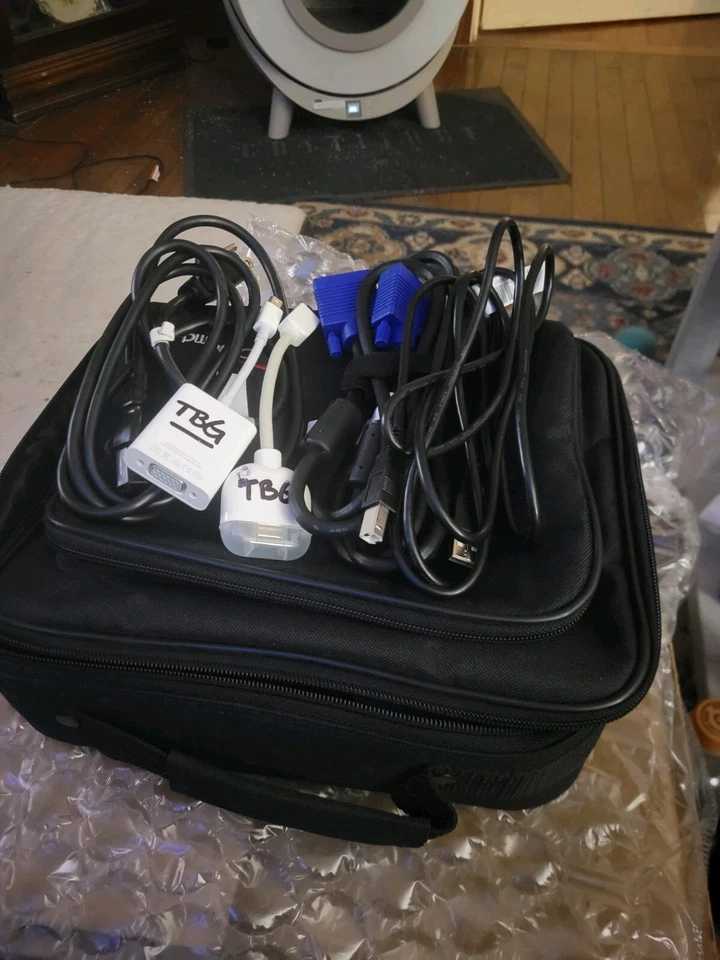 Optoma EW1610 DAEPTNB DLP Projection Display, barely used. - Image 3 of 4