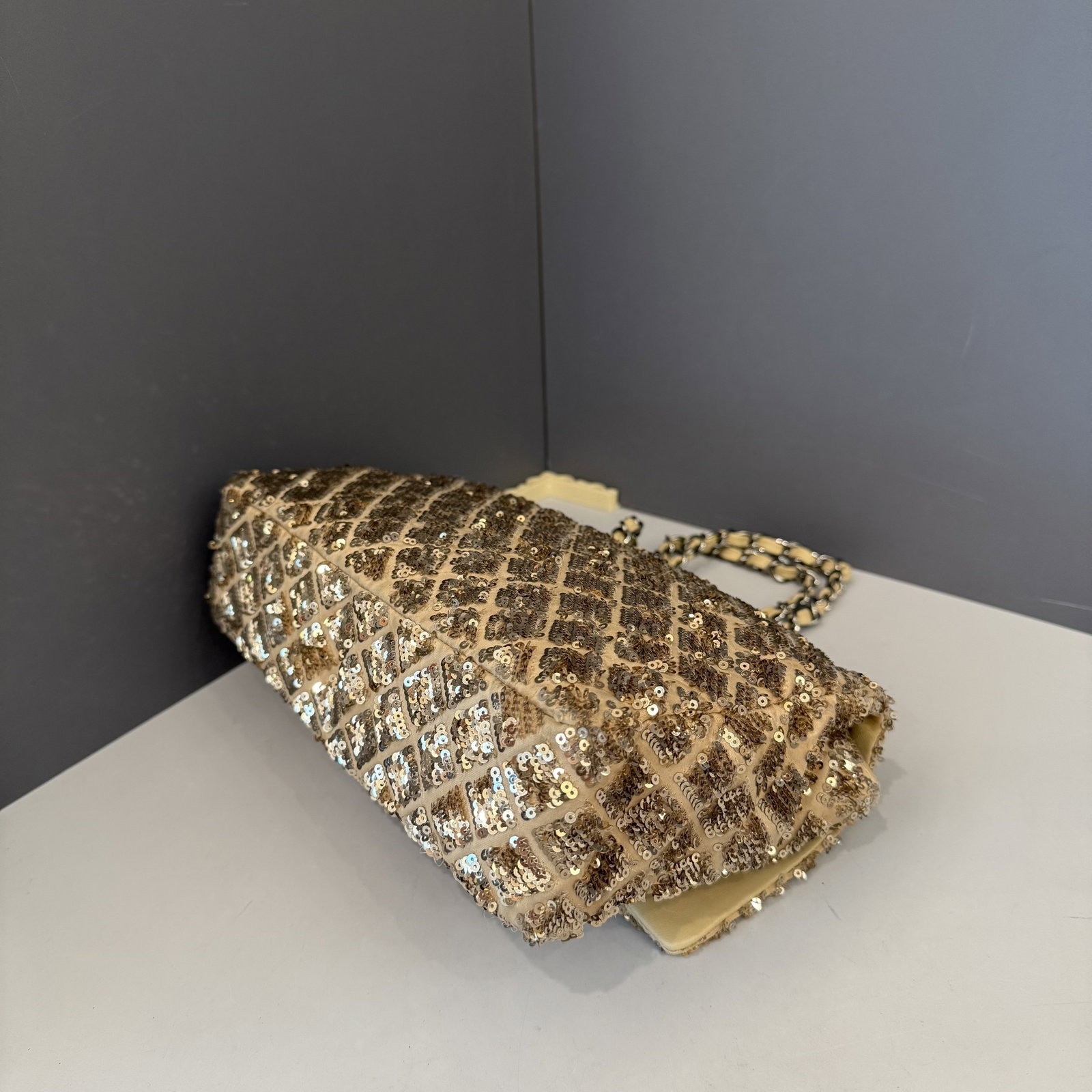Chanel Medium Single Flap Gold Lambskin Satin Sequin (hs040926b3) — image 10