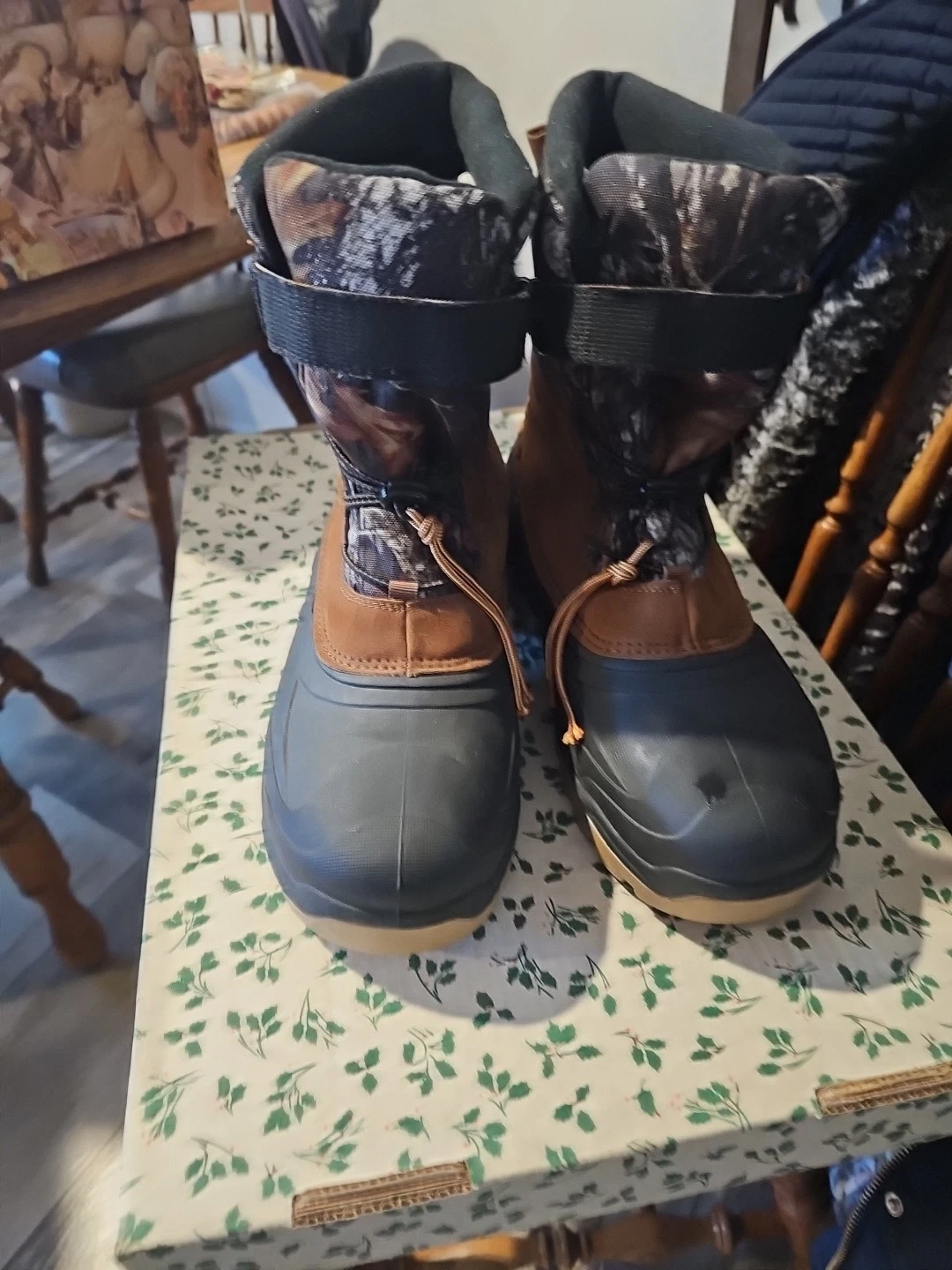 Ozark Trail Men's 3M Thinsulate Water-Resistant Camo Boots Size 12