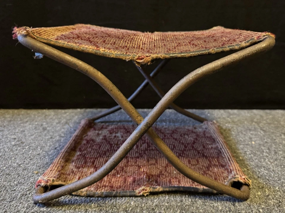 Antiguo Tapiz Buggy Cochecito Asiento O Taburete de Pie de 1800 con Marco de Hierro Plegable Foto 3 de 4