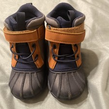 The Childrens Place Boots Shoes Toddler size 6 Navy Brown Winter Snow Waterproof
