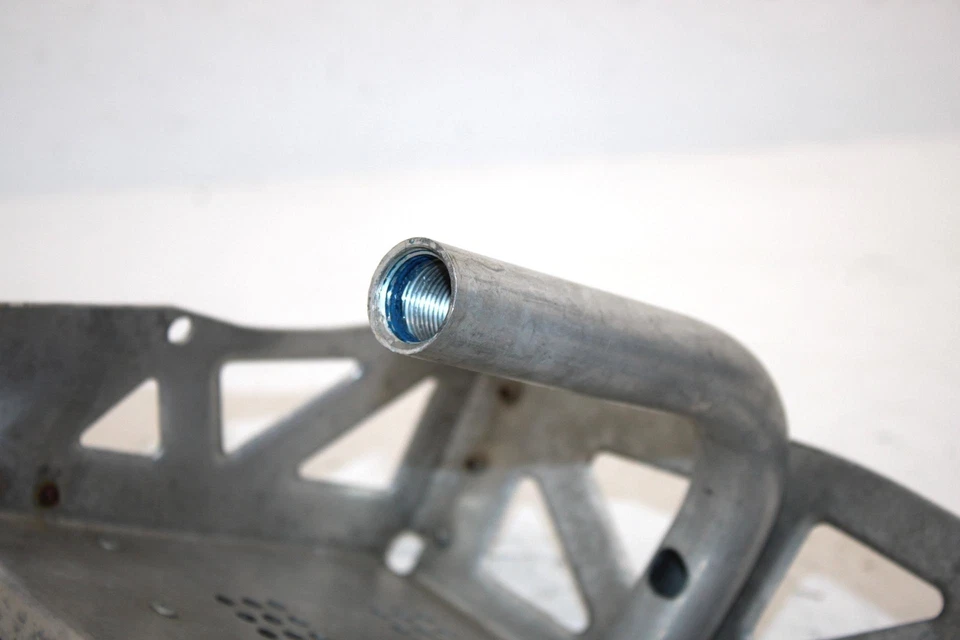 06 Arctic Cat Crossfire 600 Efi Sno Pro OEM reposapiés derecho 3706-222 SA187 Foto 4 de 4