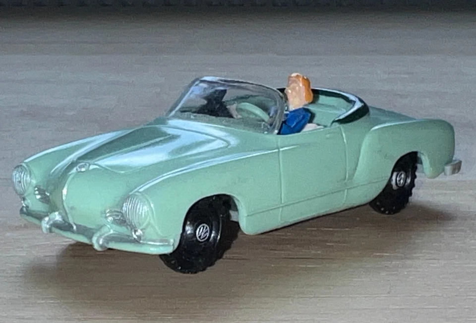 Siku Plastik V 81 VW Karmann-Ghia Cabriolet