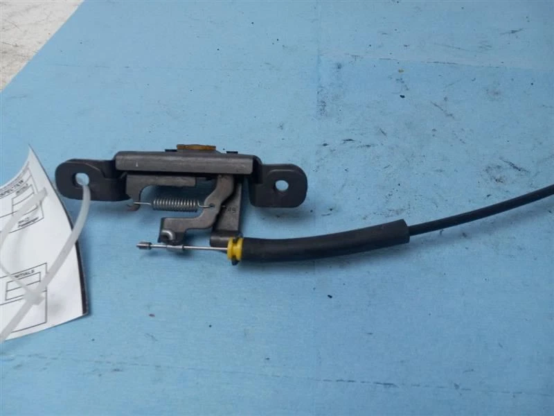 PESTILLO CARPETA ASIENTO TRASERO SE ADAPTA A VOLKSWAGEN PASSAT 2014 Foto 2 de 4