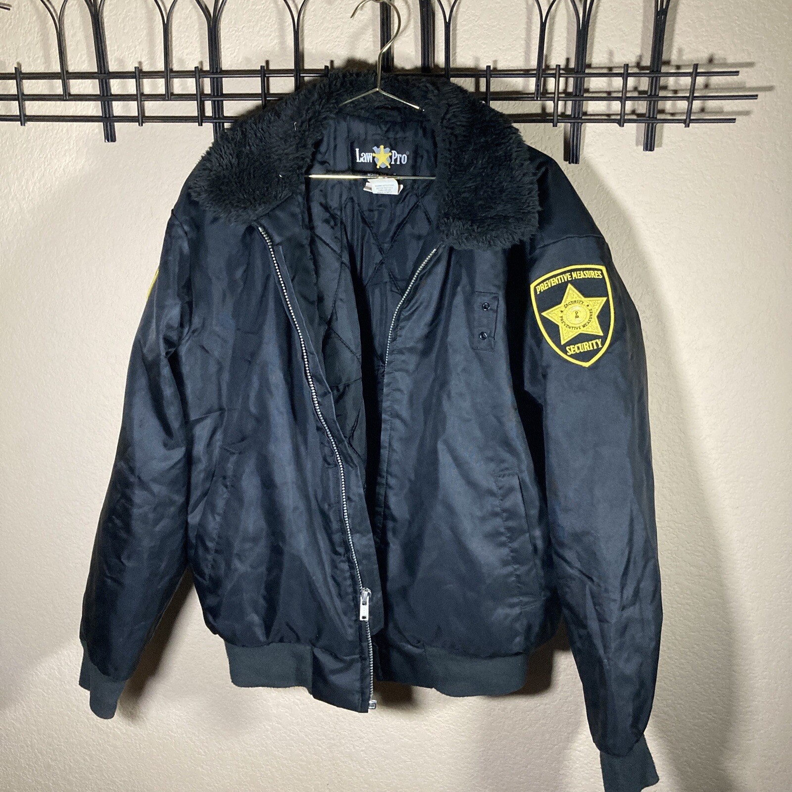 Security Black Jacket Size L - image 1