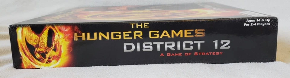 Hunger Games District 12 Strategy Game - Complete, excellent cond, never played - Image 3 of 4