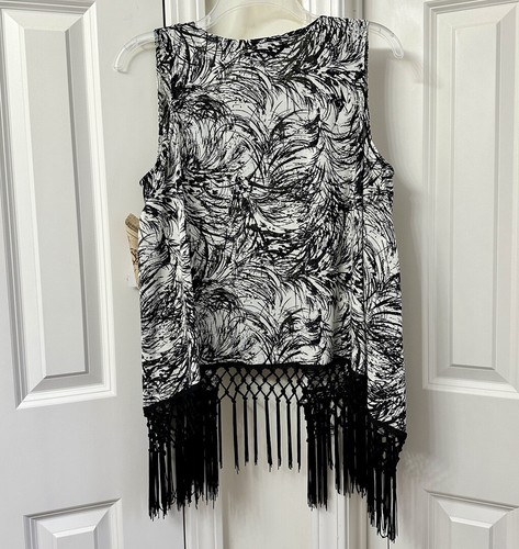Democracy Women's Sleeveless Top , Size-S - Picture 2 of 5