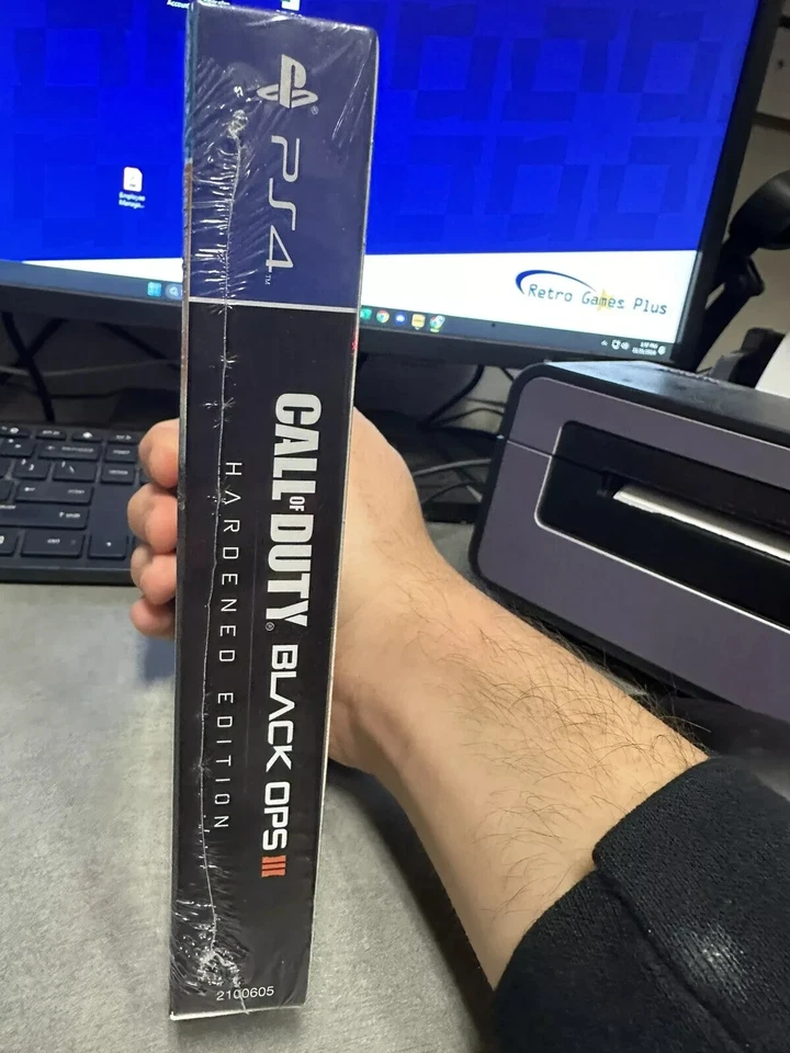 Call Of Duty Black Ops 3 Hardened Edition (Sony Playstation 4, 2015 PS4) **NEW** - Image 4 of 4