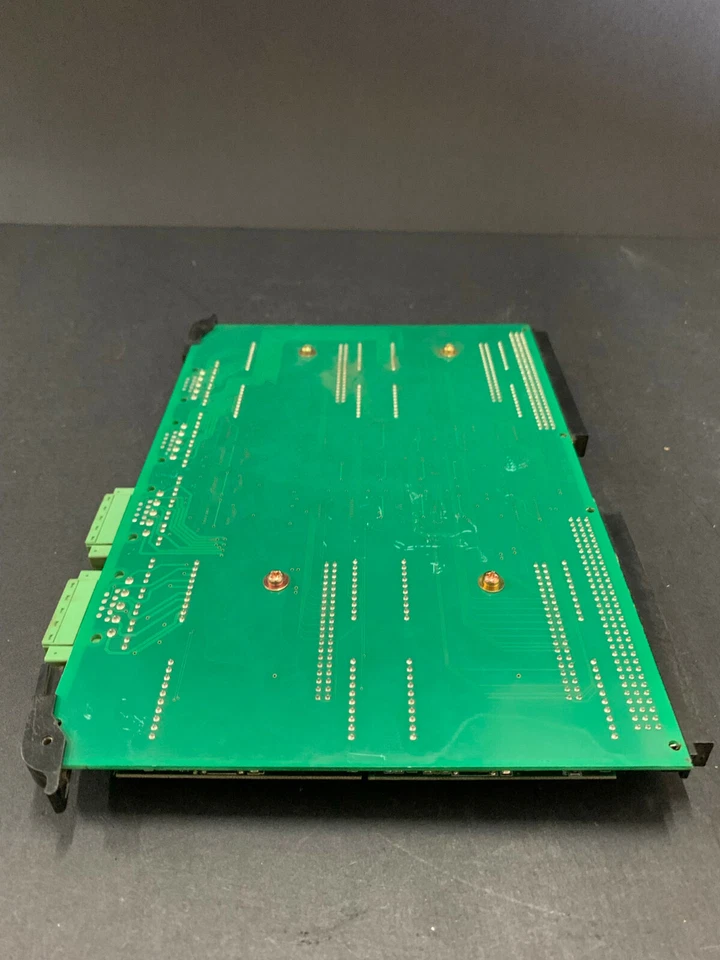 Placa servoprocesadora Nachi UM136 - 30 días de garantía Foto 4 de 4