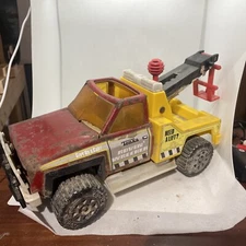 Vintage Tonka Rovin Wrecker Toy Tow Truck 1983 Model 51071
