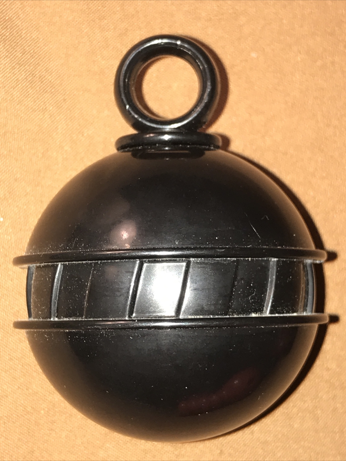 Picture 9 of 24