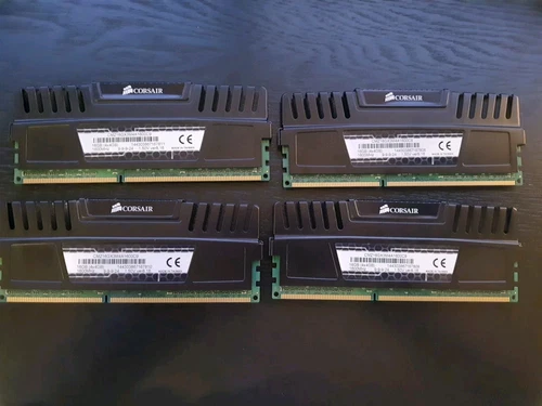 Corsair PC3-12800 4x4 GB DIMM 1600 MHz PC3-12800 DDR3 Memory (CMZ16GX3M4A1600C9) - Picture 3 of 7