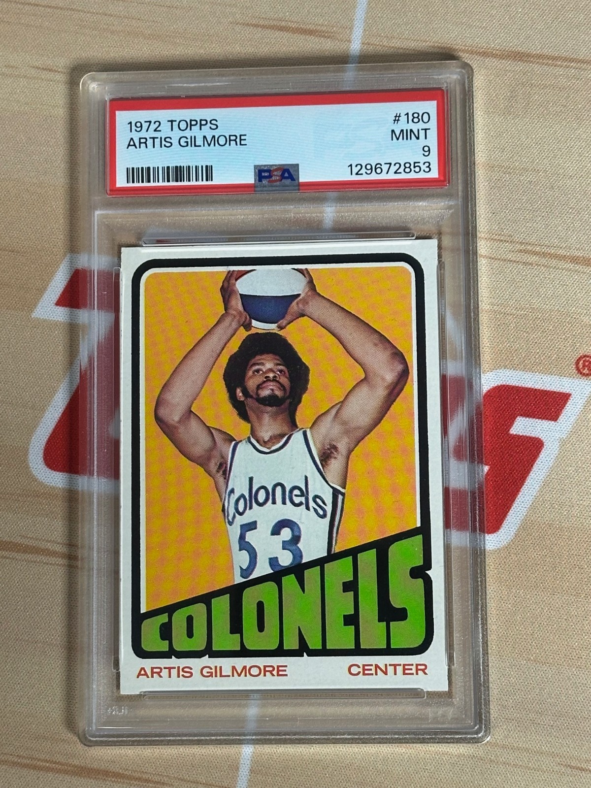 1972 Topps Artis Gilmore Rookie #180 PSA 9