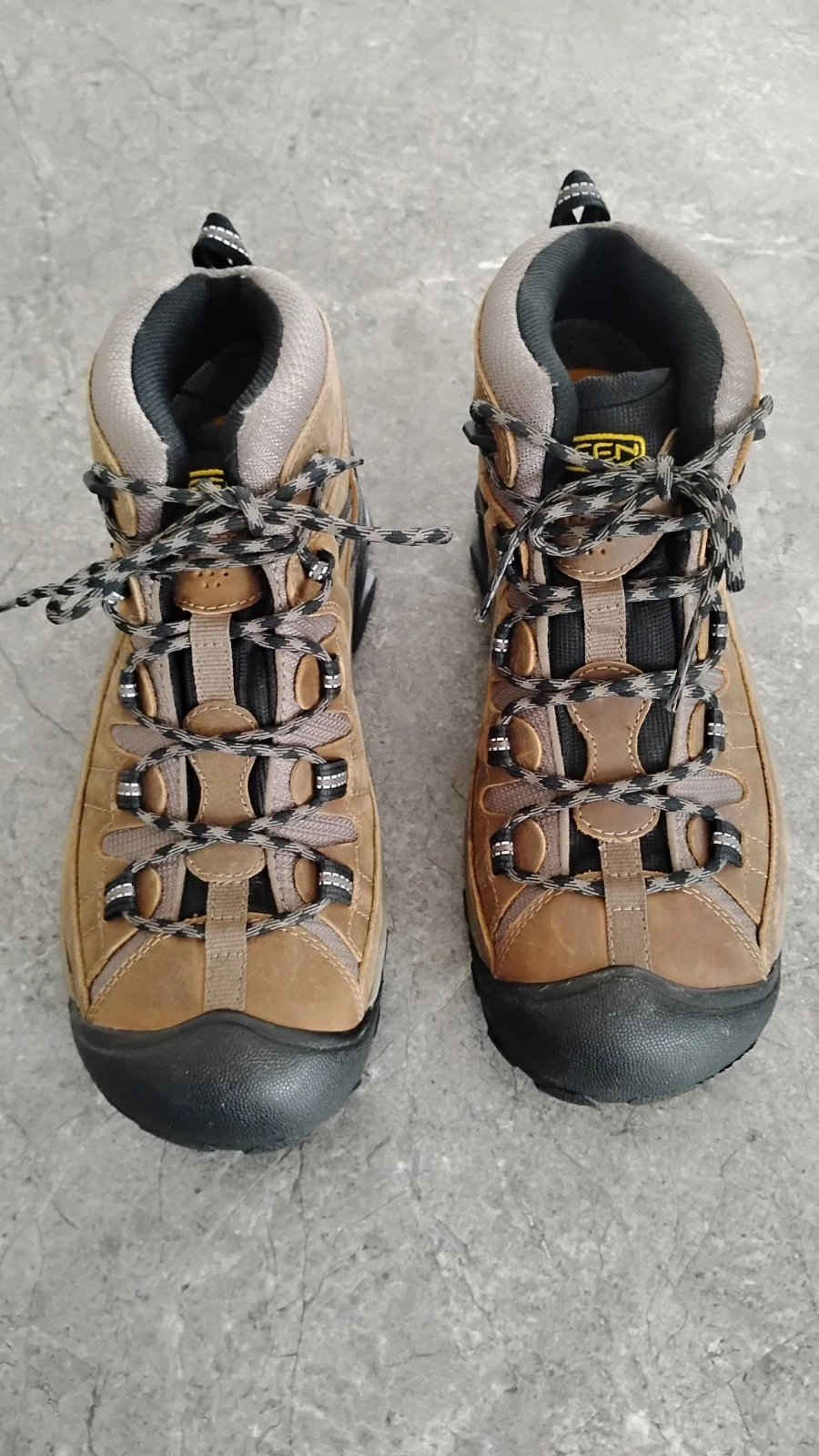 KEEN Men’s 8 Brown Waterproof Hiking Boots - LNC - Free Shipping