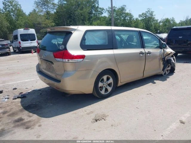 Used Hood fits: 2013 Toyota Sienna Grade A Foto 4 de 4