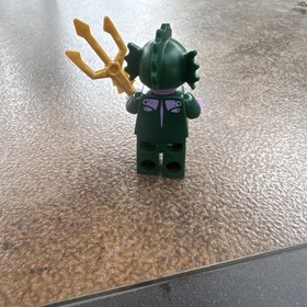 LEGO (Scooby-Doo 75903) Swamp Monster / Mr. Brown Minifigure scd014 w/ Trident