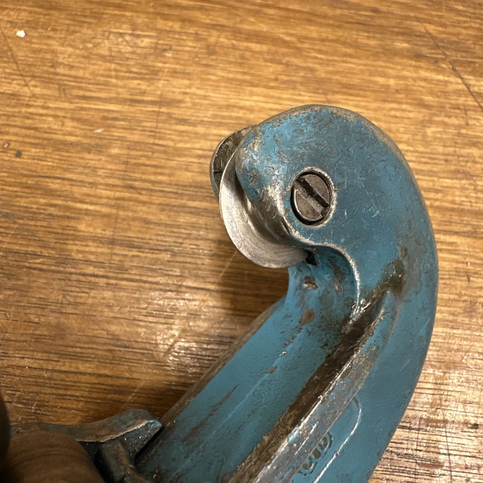 SWAGELOK MS-TC-308 TUBE CUTTER 3/16" To 1/2” OD - Image 4 of 4