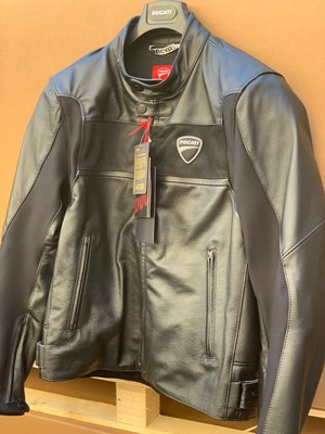 GIUBBINO in pelle con protezioni Ducati Company C2 by Dainese | eBay