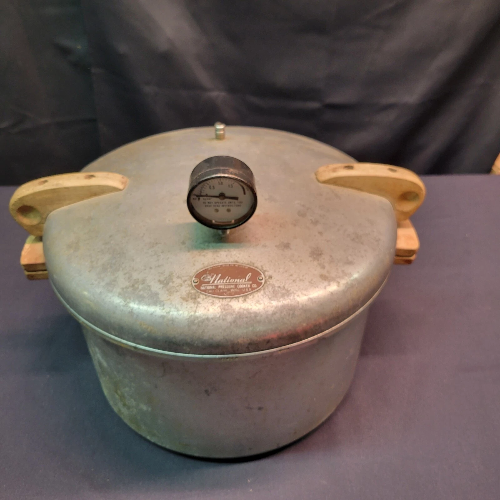 Vintage National No 7 Pressure Cooker Canner