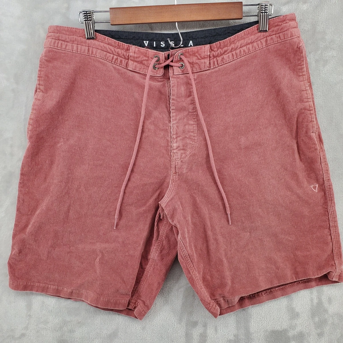 Vissla corduroy deals shorts
