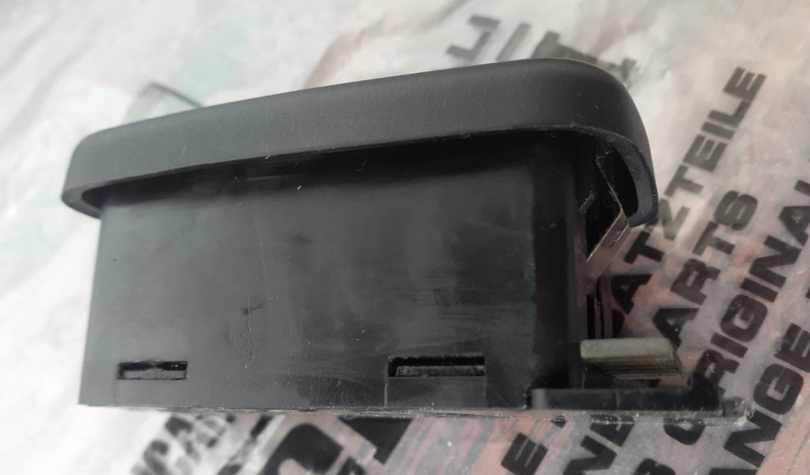 83-85 Ferrari 308 GTS GTB QV NEW Power Mirror Switch  61111300