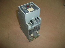 Allen Bradley Solid State Timing Relay 700-RT00N000A1  Series B  USED