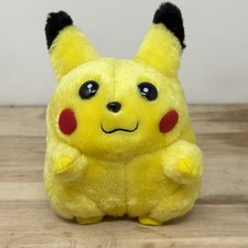 Pikachu Pokemon Tomy Vintage Fuzzy Squeaky Squeeze Plush Toy 5"