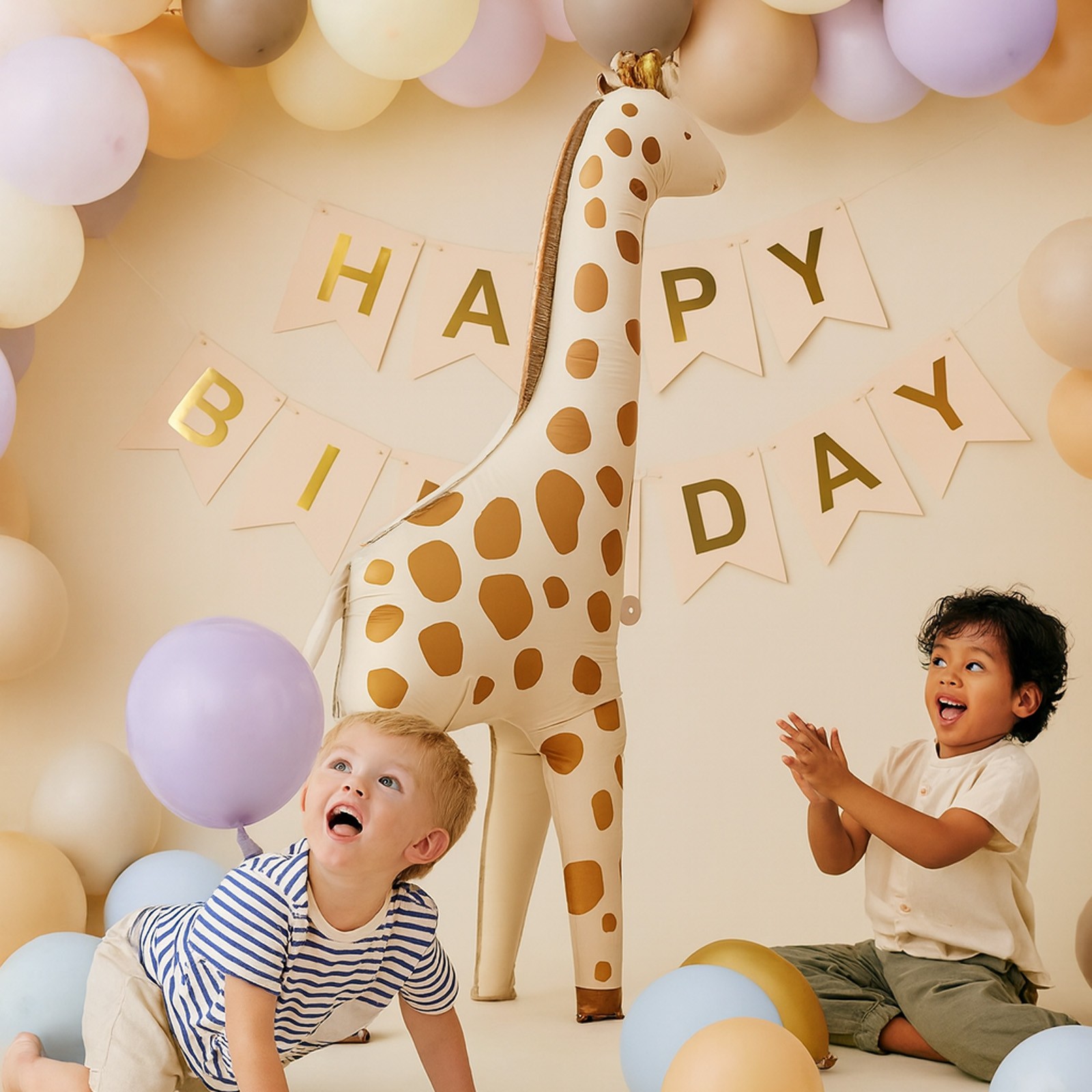 Giraffe Foil Balloon | Childrens Birthday Party Decoration