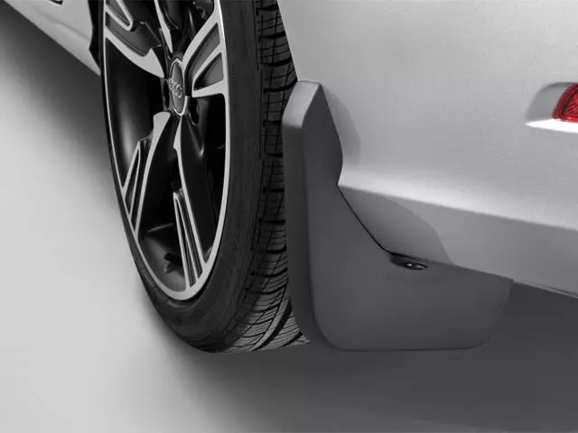 Guardabarros traseros para Audi A3 y A3 Quattro 2015-2020 (P/N 8V5-075-101)