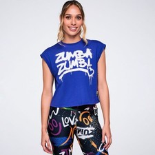 Camiseta sin mangas suelta de hombro extendido Zumba Pride - So Into Blue ~ XS S M L XL ~ ¡Nueva!