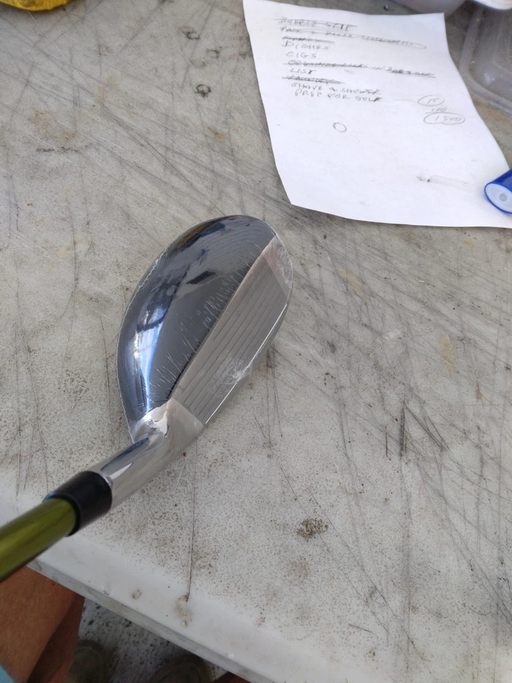 TourEdge Bazooka QLS 6-Hybrid, Lefthanded, 30°, 38.25 inch, brand new. - Image 2 of 4