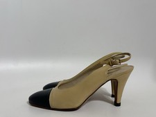 Vtg Chanel Beige Leather Bicolor Slingback Heels 5