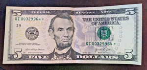 $5 Bill Lightly Circulated Star Note QI00329964* Serial Ink Bleed Error 2021