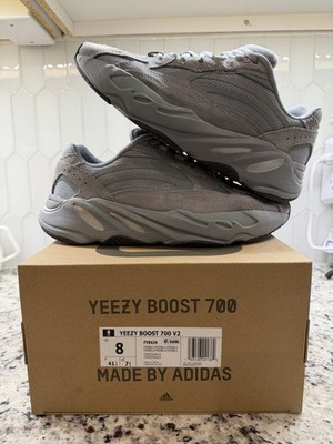 Adidas Yeezy Boost 700 V2 Hospital Blue Size 8 FV8424