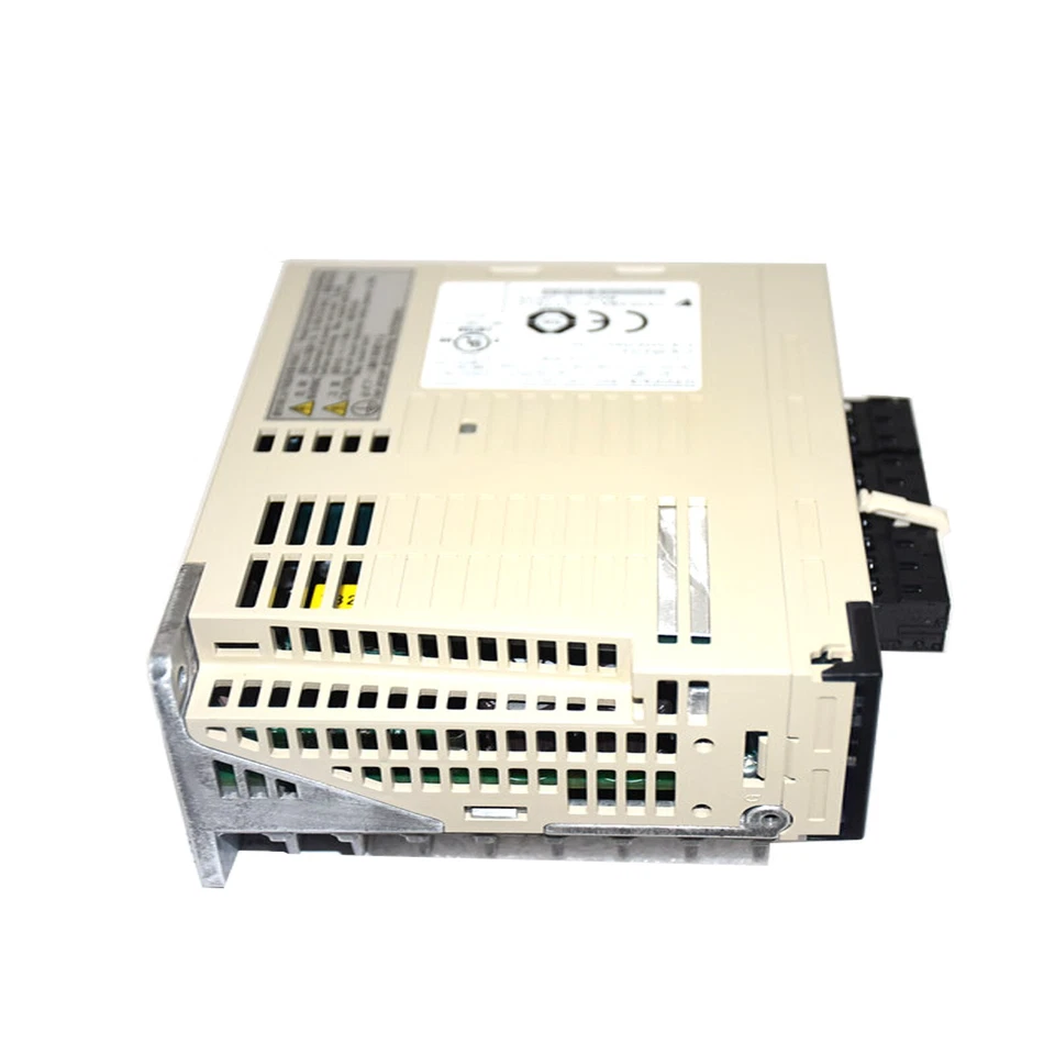 NEW YASKAWA SGDS-04A12A Servo Drive IN BOX - Image 4 of 4