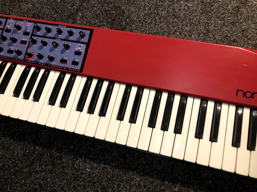 Nord Lead 1 (Expanded!) Vintage Original 12 Voice Polyphonic Analogue Modelling - Picture 3 of 8