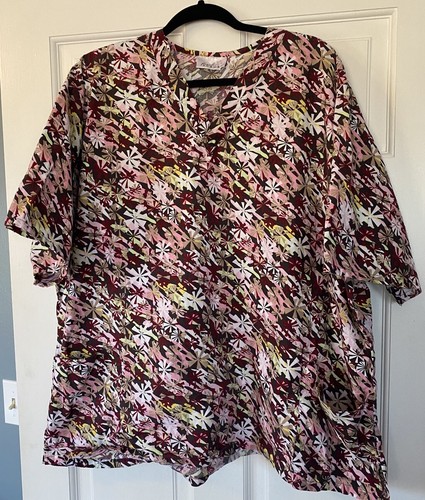 Fresh Scrubs Women’s Multicolor **Please See Pics For Measurements**