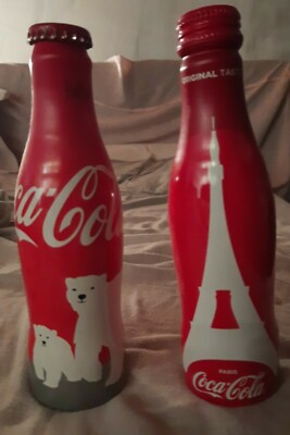 2er Set Coca Cola Flaschen / Bottle COLLECTOR COLLECTION 2017 neu, voll