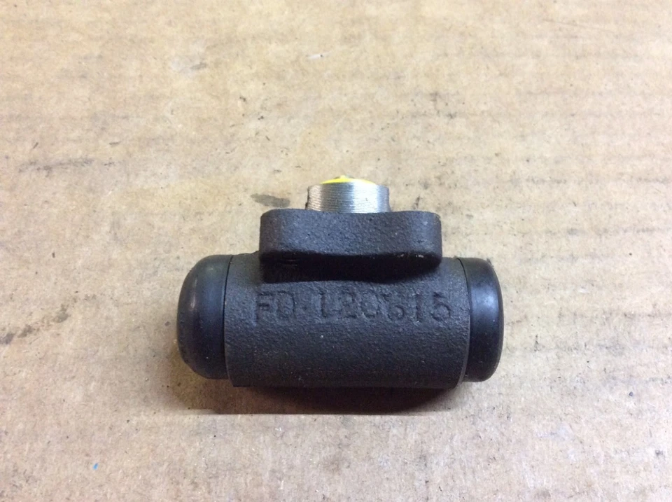 Nuevo cilindro de rueda de freno de tambor Guardian de Wagner conjunto de inodoro trasero 28 116222  Foto 3 de 4